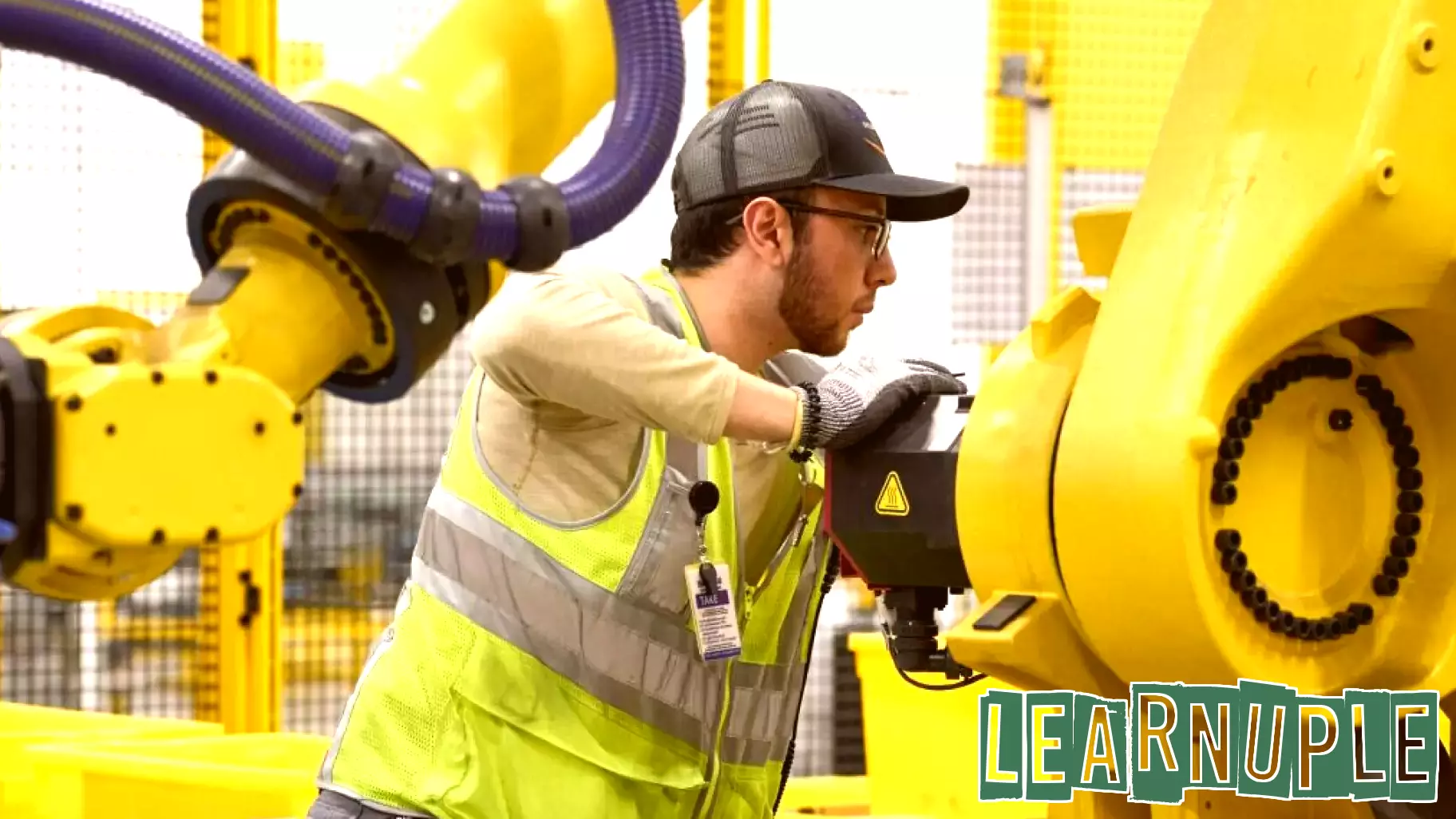 Amazon Expands Career Development Initiatives with New Programs