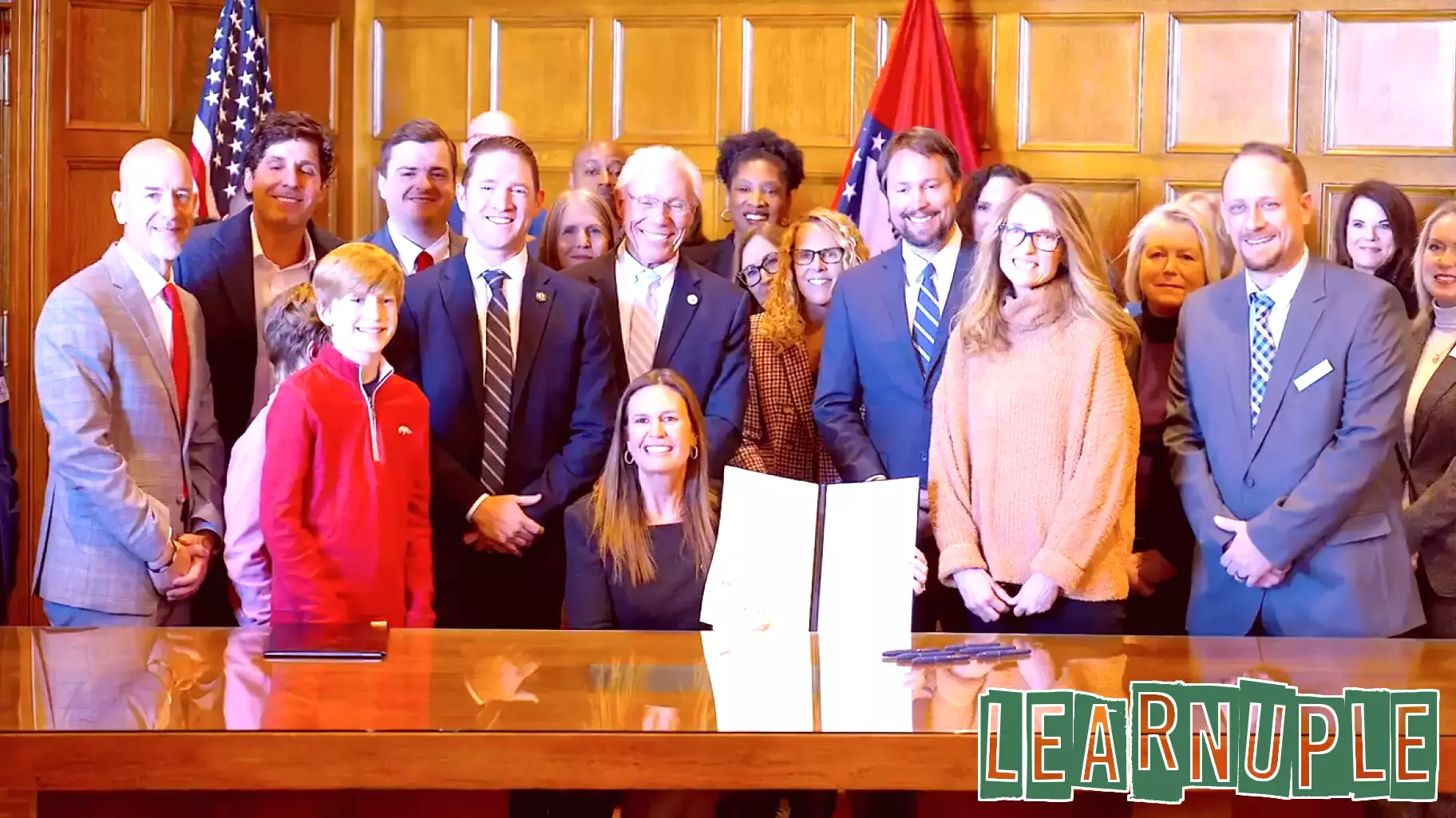 Arkansas Governor Signs New Education Bills Addressing School Lunches and Cellphone Policies