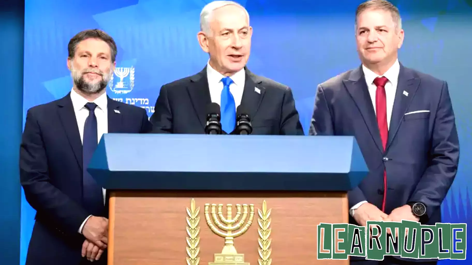 Israel unveils massive summer program for students