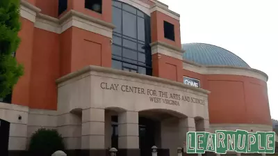 Charleston's Art and Science Museum Hosts Winter WonderLabs for Youth STEAM Education