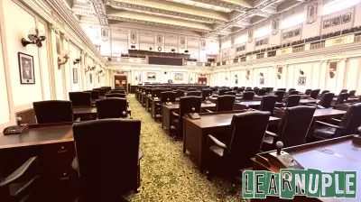 House Panel Advances Scholarship Rules, Rejects Communism Education Mandate